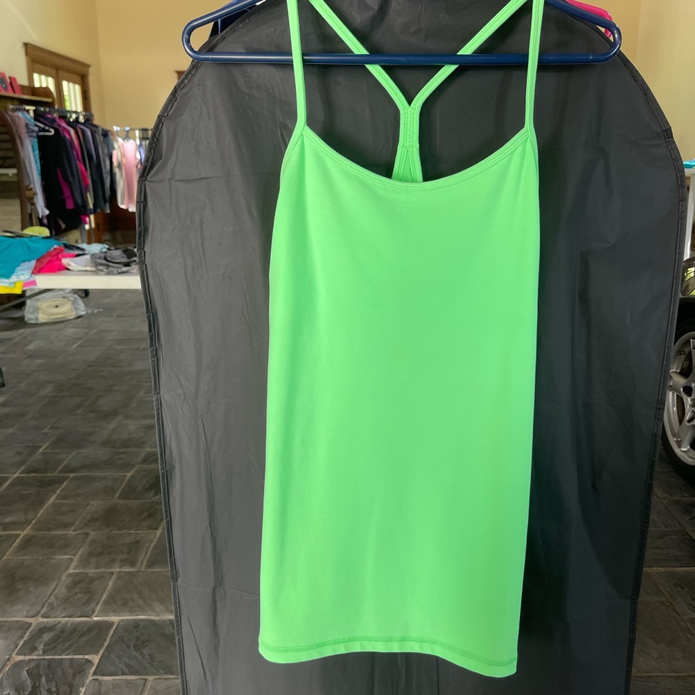 Power Y tank top lululemon size 8